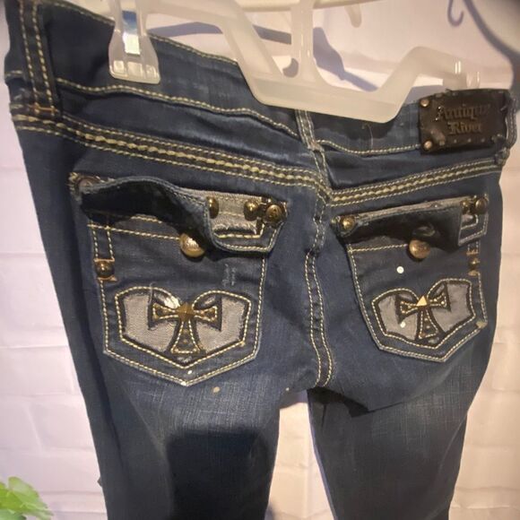 ANTIQUE RIVET JEANS​​ - Picture 8 of 11